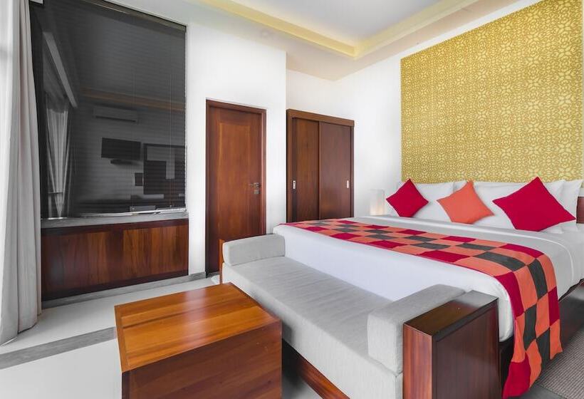 جناح ديلوكس, Mount Blue Kandy