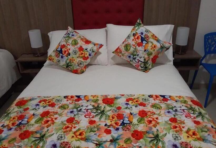 غرفة ديلوكس ثلاثية, Grato Manizales