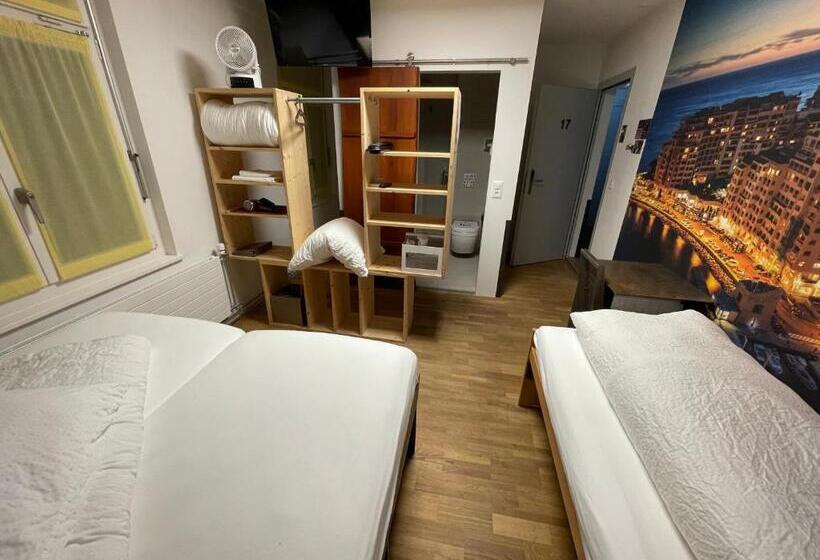 اتاق ساده سه‌ نفره, Boutique Hotel Bs16 Before Bern City Parking Gratis