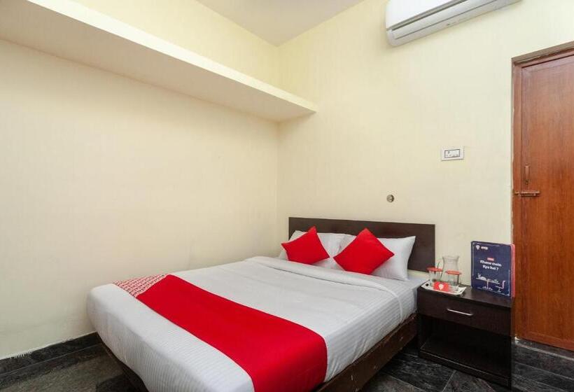Triple Classic Room, Oyo 19760 Passion Paradise