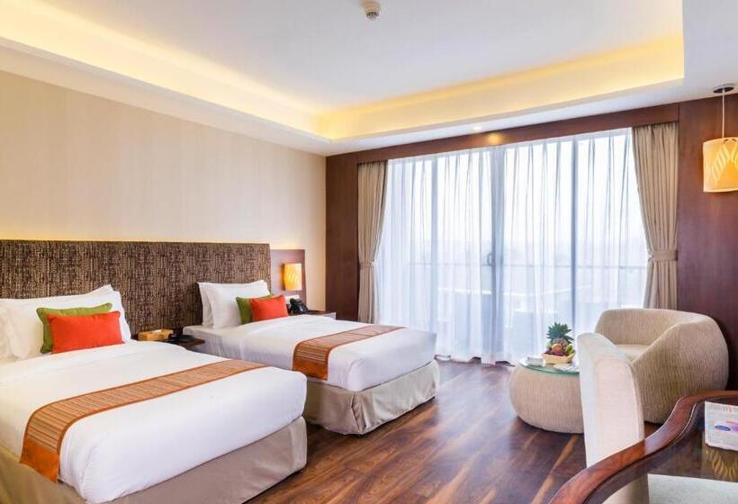 اتاق لوکس, Mountain Glory Forest Resort
