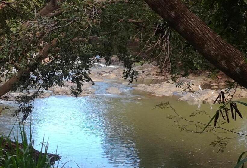 اتاق لوکس با بالکن, Sunwin River Cabana