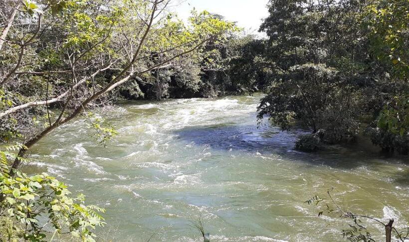 اتاق لوکس با بالکن, Sunwin River Cabana