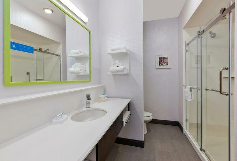Стандартный Номер Кровать Кинг, Hampton Inn Sedalia