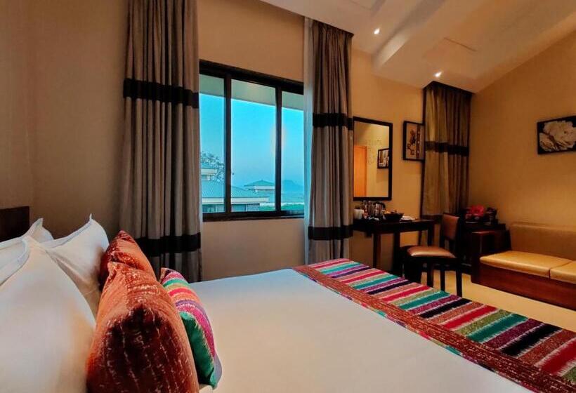 Номер Премиум, Fazlani Natures Nest  The Wellness Retreat