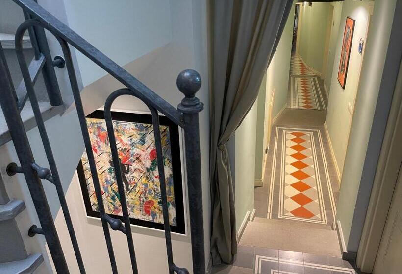 اتاق استاندارد یک نفره, Villa Marengo Guest House