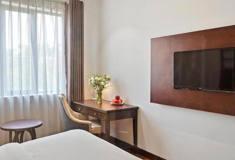 سوییت جونیور با بالکن, 22land Residence Hotel & Spa Ha Noi