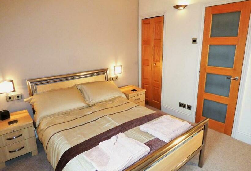 اتاق استاندارد, Whitehaven Guest House