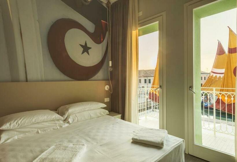 Номер Стандарт Вид на Море, Porto Canale B & B