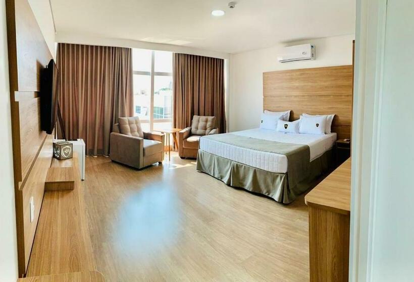 수피리어 스위트, Riellis Center