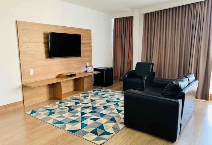 스위트 킹사이즈 침대, Riellis Center