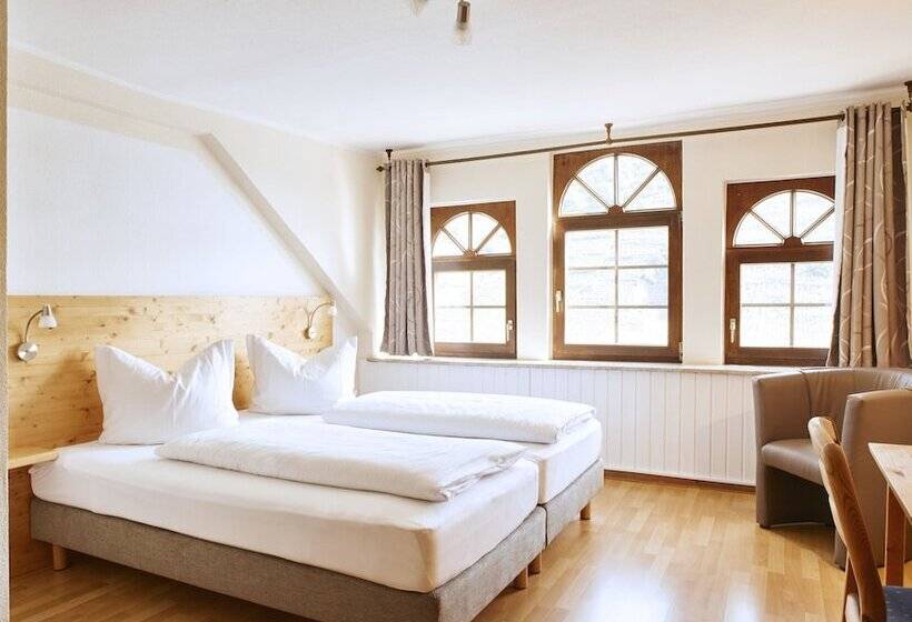 标准间, Weinhaus Lenz