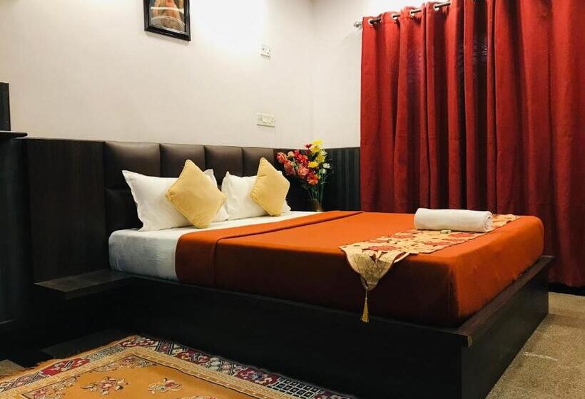 Номер Deluxe, Swarajdeep Vacations