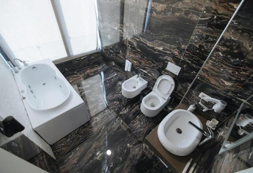 Полулюкс, Brilliant Hotel & Spa