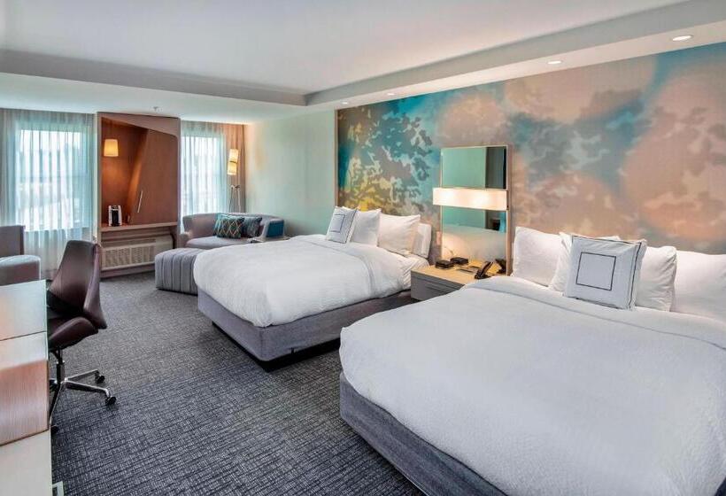 Номер Стандартный Кровать Куин, Courtyard By Marriott Raleigh Cary/parkside Town Commons