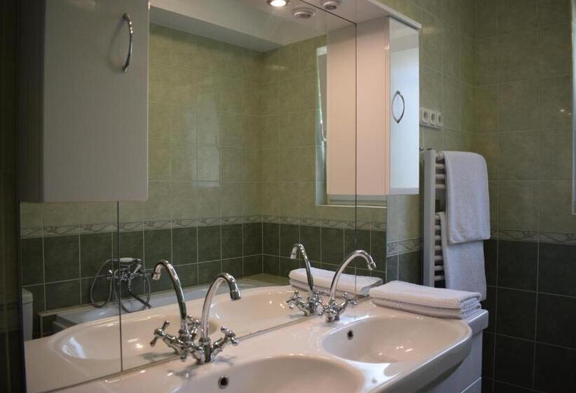Family Suite, Orient Apartmanház