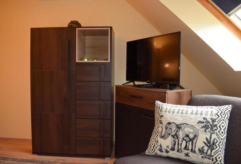 Апартаменты Deluxe 1 Спальня, Orient Apartmanház