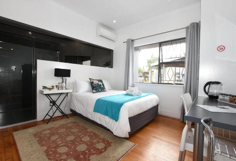 اتاق استاندارد, Onq Accommodation
