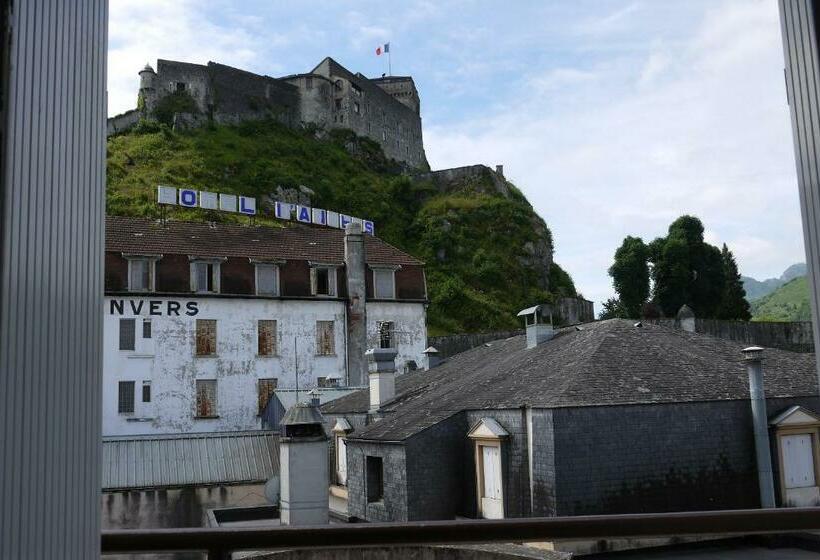 标准单人间, Hôtel Saint Charles