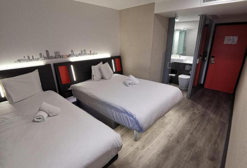 Семейный Номер, Easyhotel Leeds