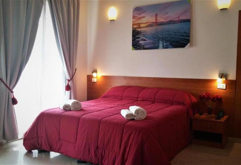 Семейный Номер, Venice Airport Room