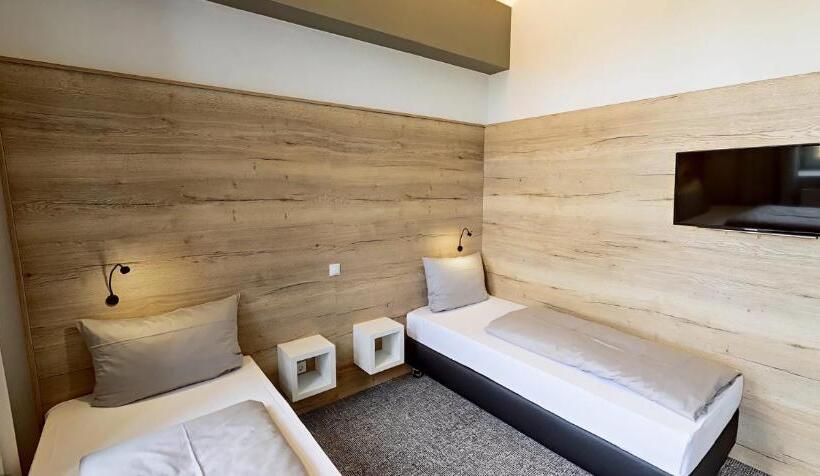 Семейные Апартаменты, Boardinghouse Emden