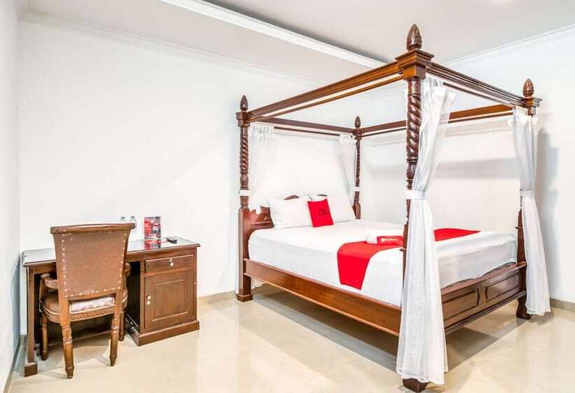 Номер Стандарт, Reddoorz Plus Near Lempuyangan Station 4