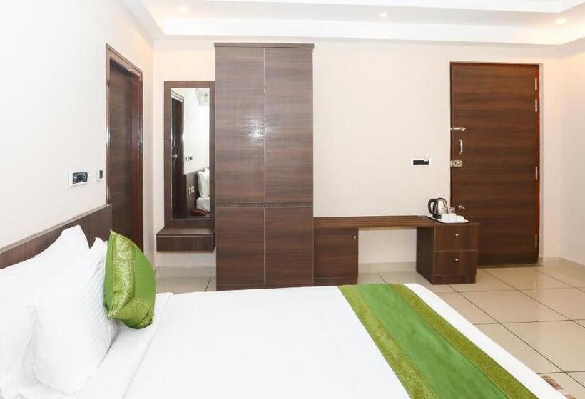 豪华房间, Treebo Durga Boji Grand, Gonikoppal Town