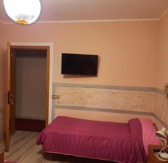 バルコニー付きスタンダードトリプルルーム, Albergo La Valle