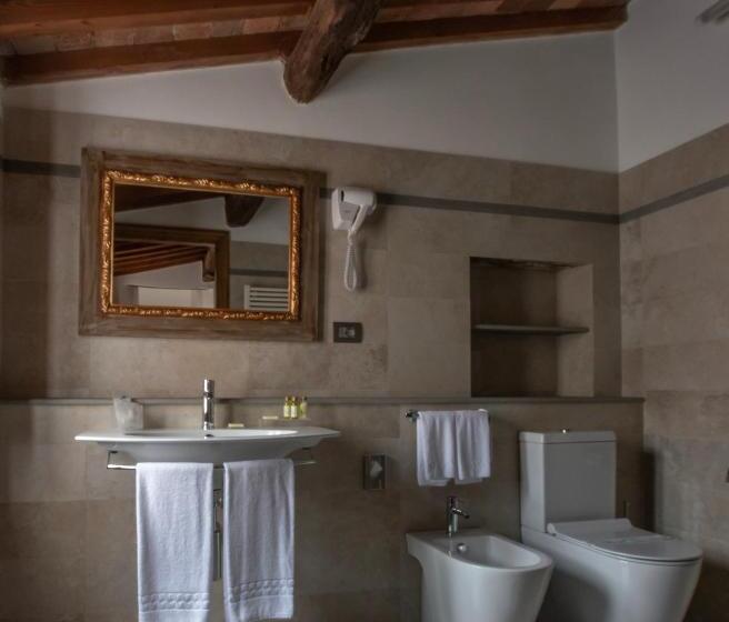 디럭스 룸, Relais Corte Rodeschi