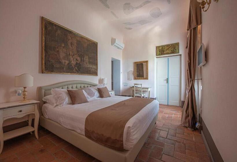 اتاق لوکس, Relais Corte Rodeschi