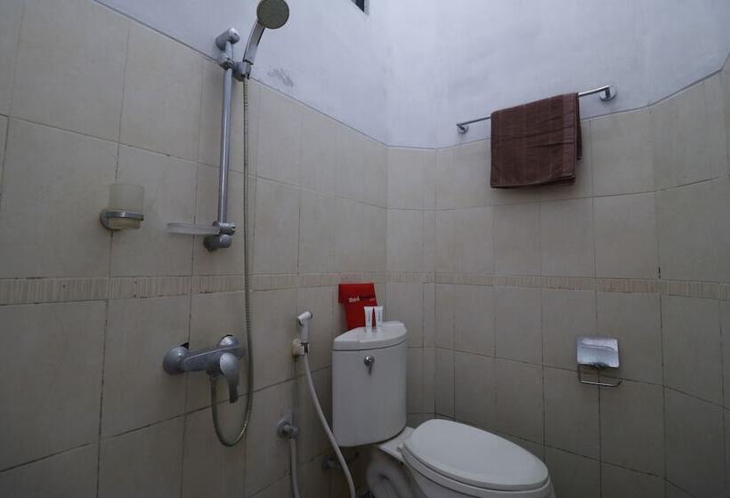 Номер Стандарт, Reddoorz Plus Near Undip Tembalang