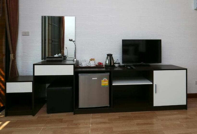 Quarto Estandar com Sacada, Phumork Village Khao Kho