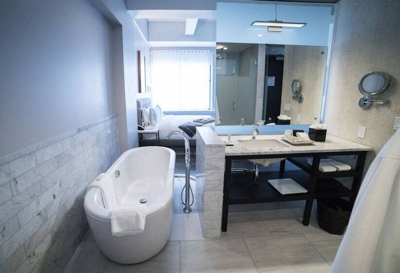 Номер Стандарт, Stanton House El Paso