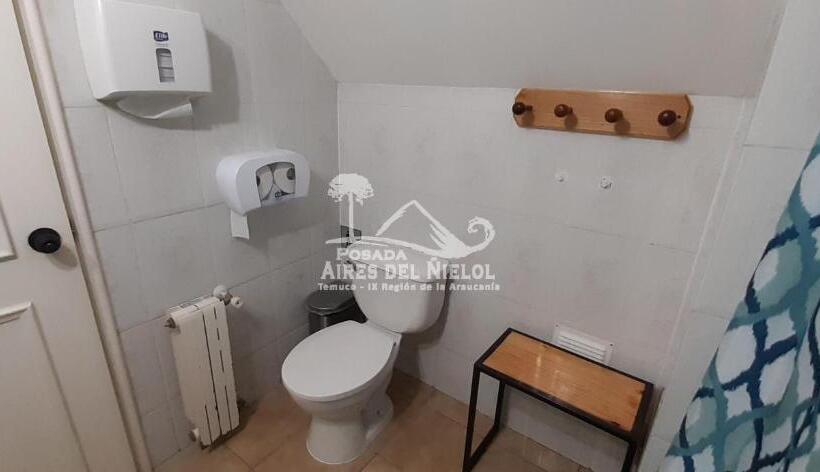 اتاق استاندارد با سرویس بهداشتی مشترک, Posada Aires Del ñielol