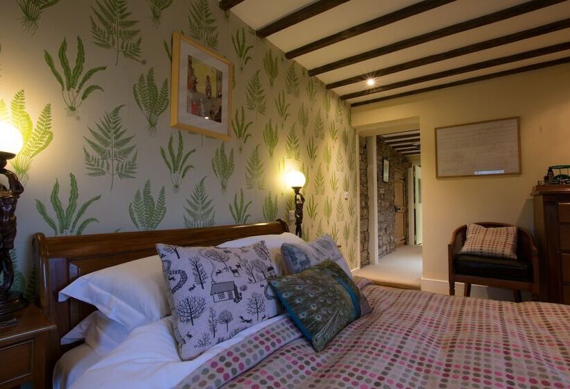 Люкс Повышенной Комфортности, Low Mill Guesthouse