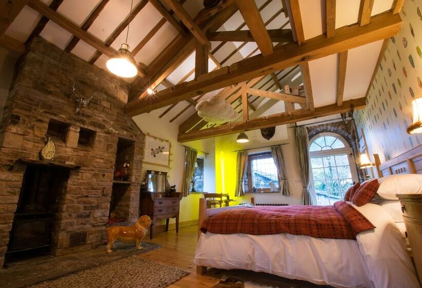 Люкс Повышенной Комфортности, Low Mill Guesthouse