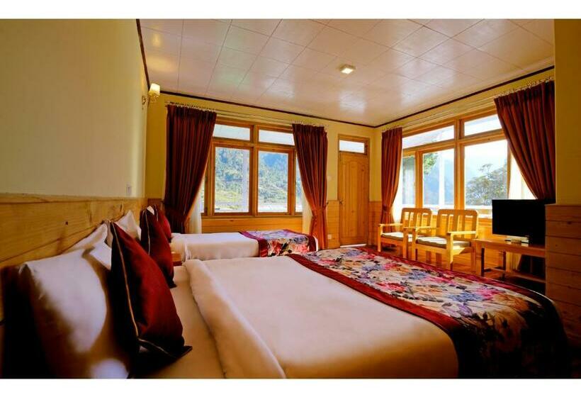 스탠다드 발코니 룸, Summit Alpine Resort