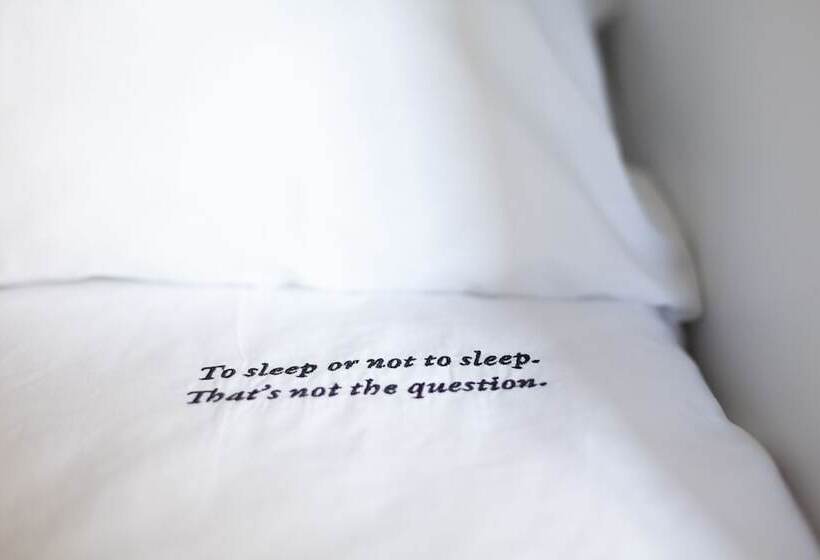 اتاق استاندارد چهار تخته, 2060 The Newton Hostel