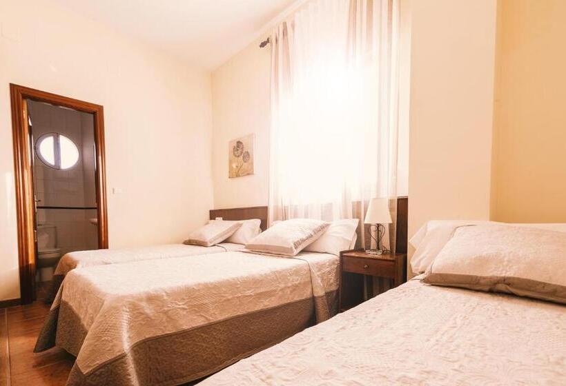 Номер Стандарт, Hostal La Laguna