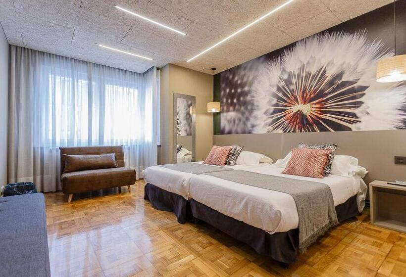 Семейный Номер, Hostal Rodas Pamplona