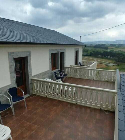 اتاق استاندارد, Hostal Restaurante Parajes