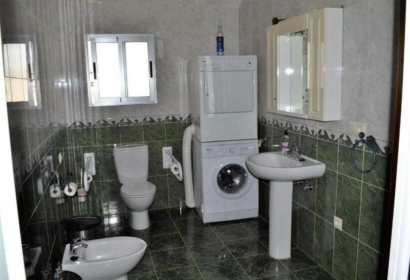 Номер Стандарт Адаптированный для Инвалидов, Hostal La Encina