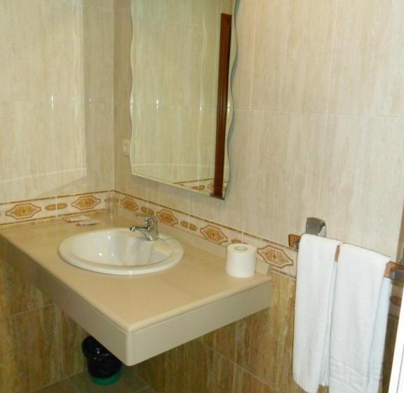 اتاق استاندارد, Hostal Amigo