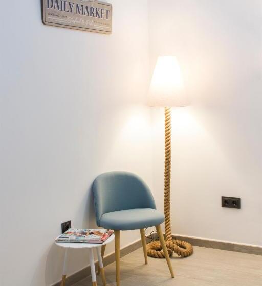 Номер Стандарт, Hostal Portofino