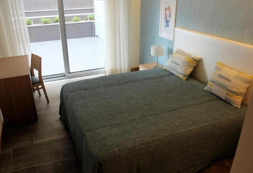 Апартаменты 1 Спальня, Apartamentos Turisticos Da Nazare