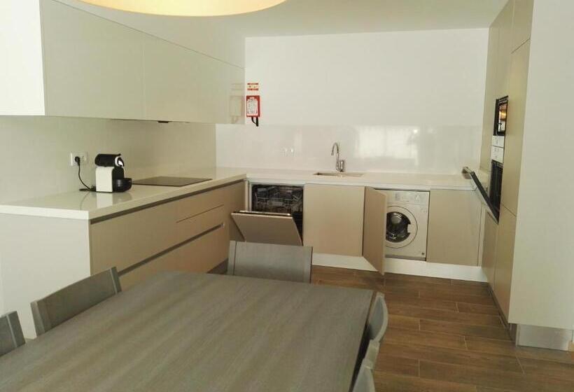 Апартаменты 3 Спальни, Apartamentos Turisticos Da Nazare