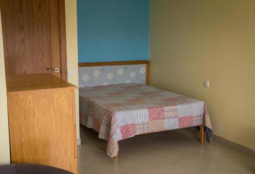 استودیوی استاندارد, Apartamentos Vista Mar