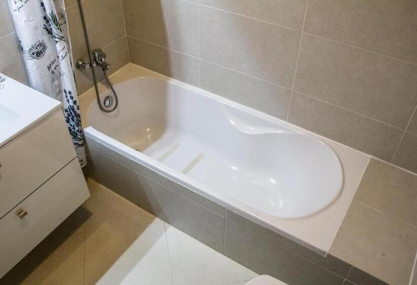 استودیو استاندارد با بالکن, Apartamentos Vista Mar