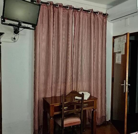 استودیو خانوادگی, Hostel Boutique Marisol